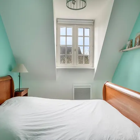 Maison Pour 10 Pres De La A
